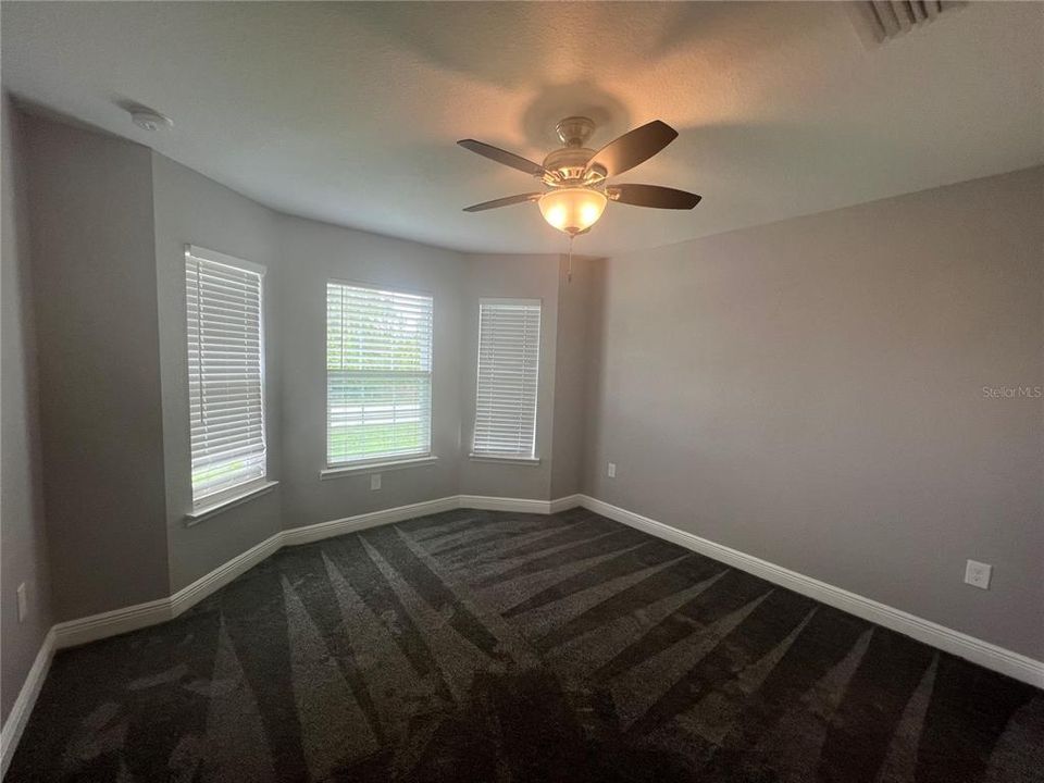 For Rent: $2,050 (3 beds, 2 baths, 1507 Square Feet)