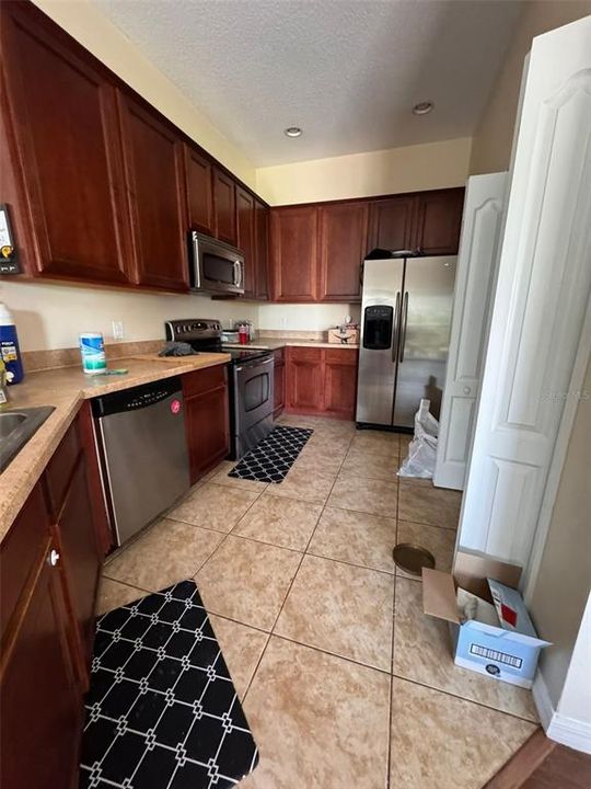 For Rent: $1,800 (2 beds, 2 baths, 1259 Square Feet)