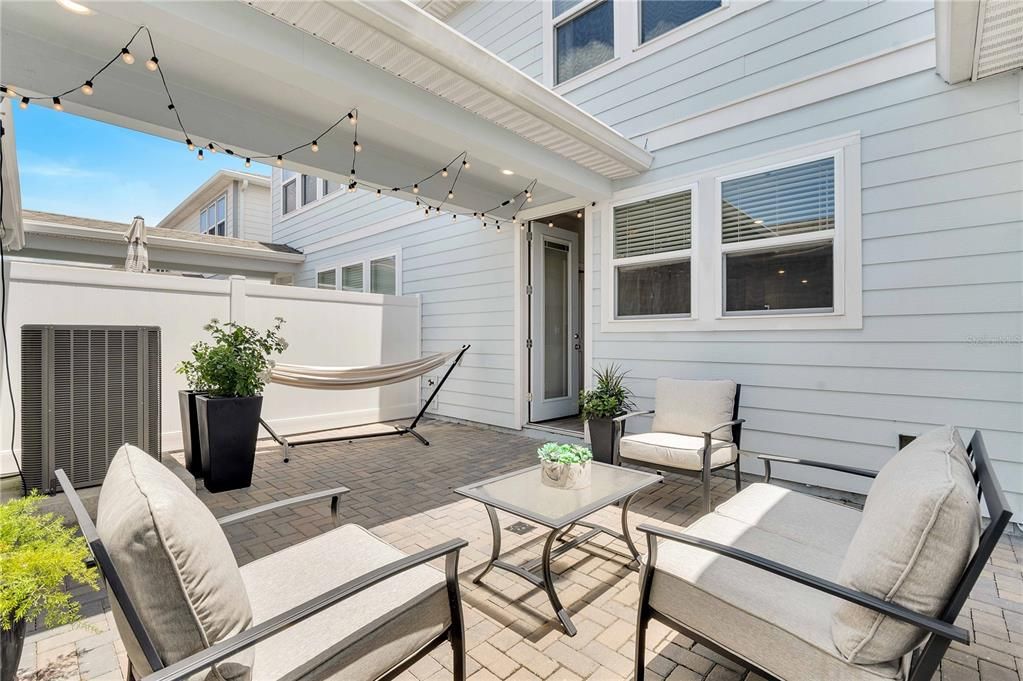 Active With Contract: $489,900 (3 beds, 2 baths, 1620 Square Feet)