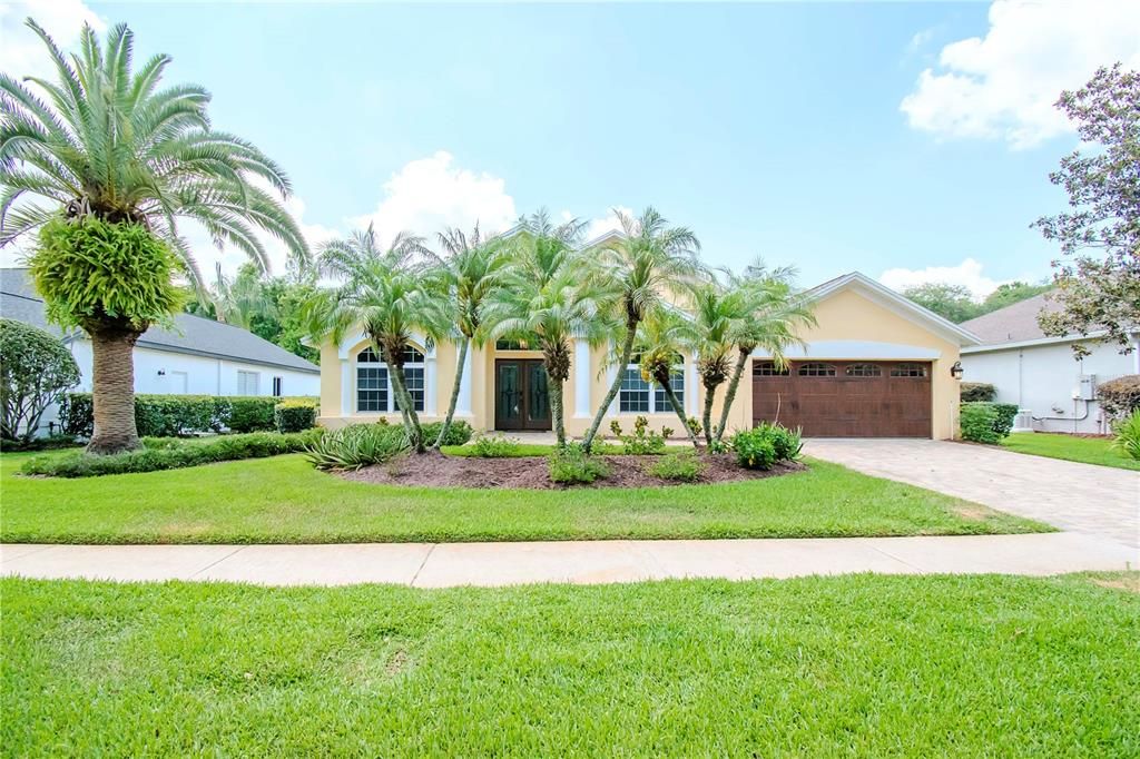 Active With Contract: $814,950 (4 beds, 3 baths, 2585 Square Feet)