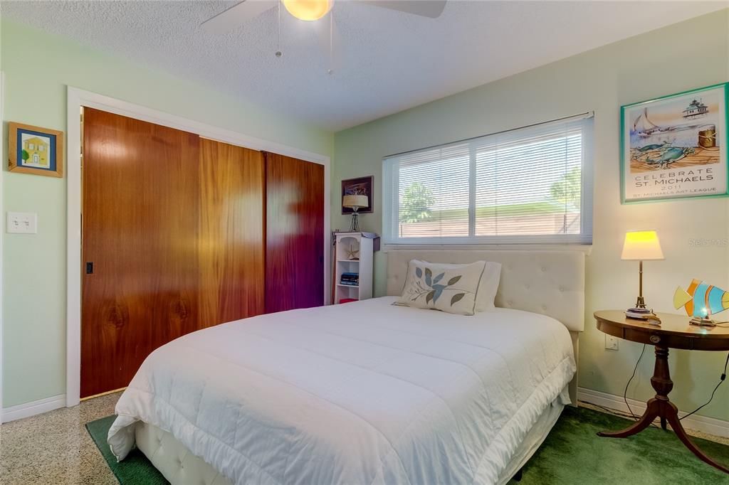 For Sale: $638,900 (2 beds, 2 baths, 1377 Square Feet)