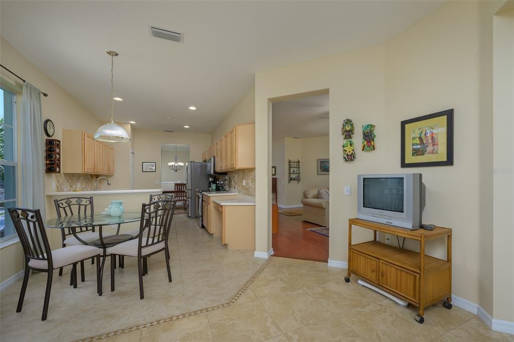 Active With Contract: $435,000 (3 beds, 2 baths, 2045 Square Feet)