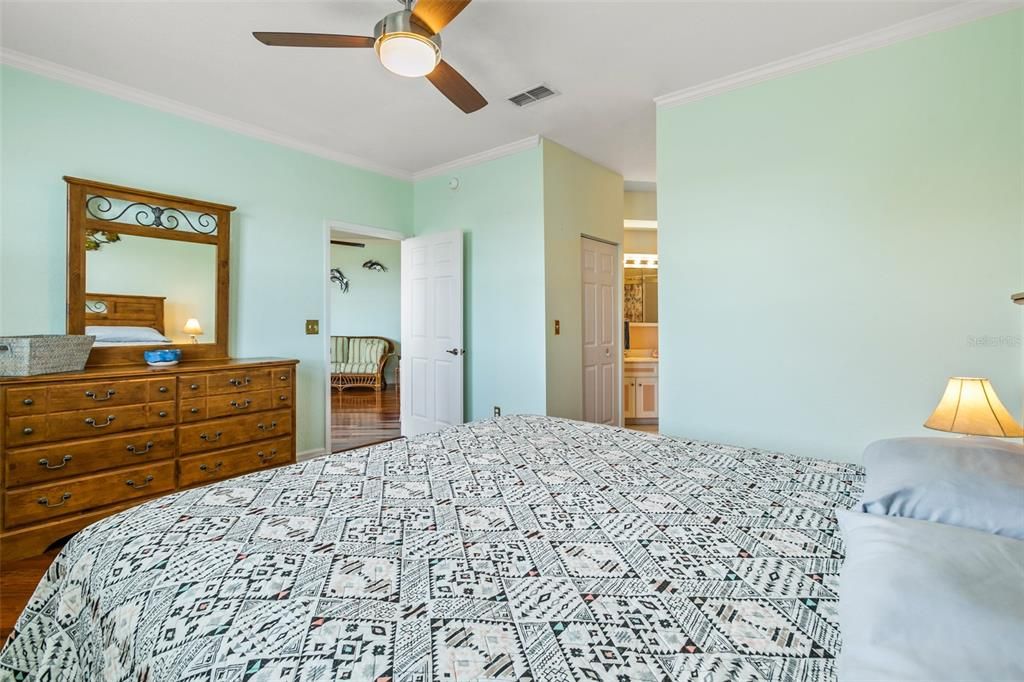 En Venta: $359,000 (3 camas, 2 baños, 1448 Pies cuadrados)