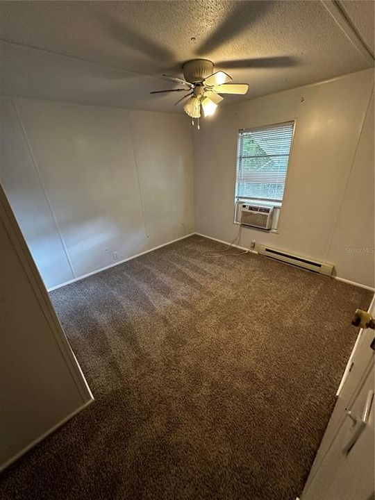 For Sale: $115,000 (3 beds, 1 baths, 1092 Square Feet)