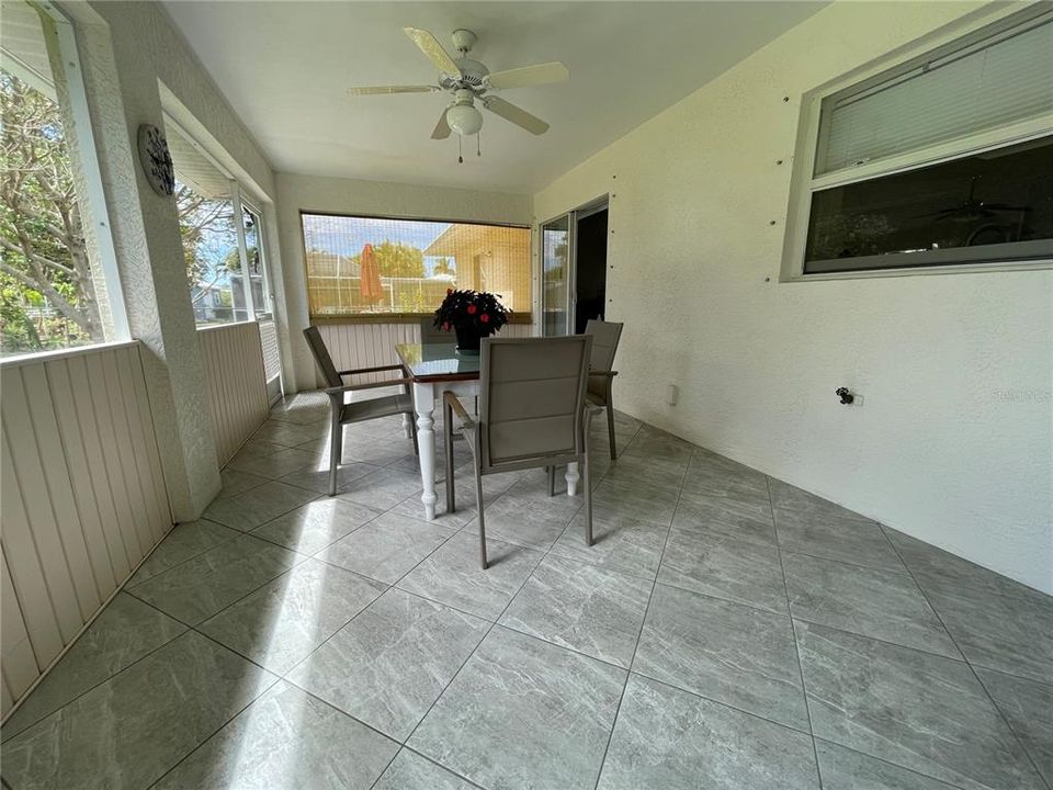 For Rent: $2,400 (3 beds, 2 baths, 1510 Square Feet)