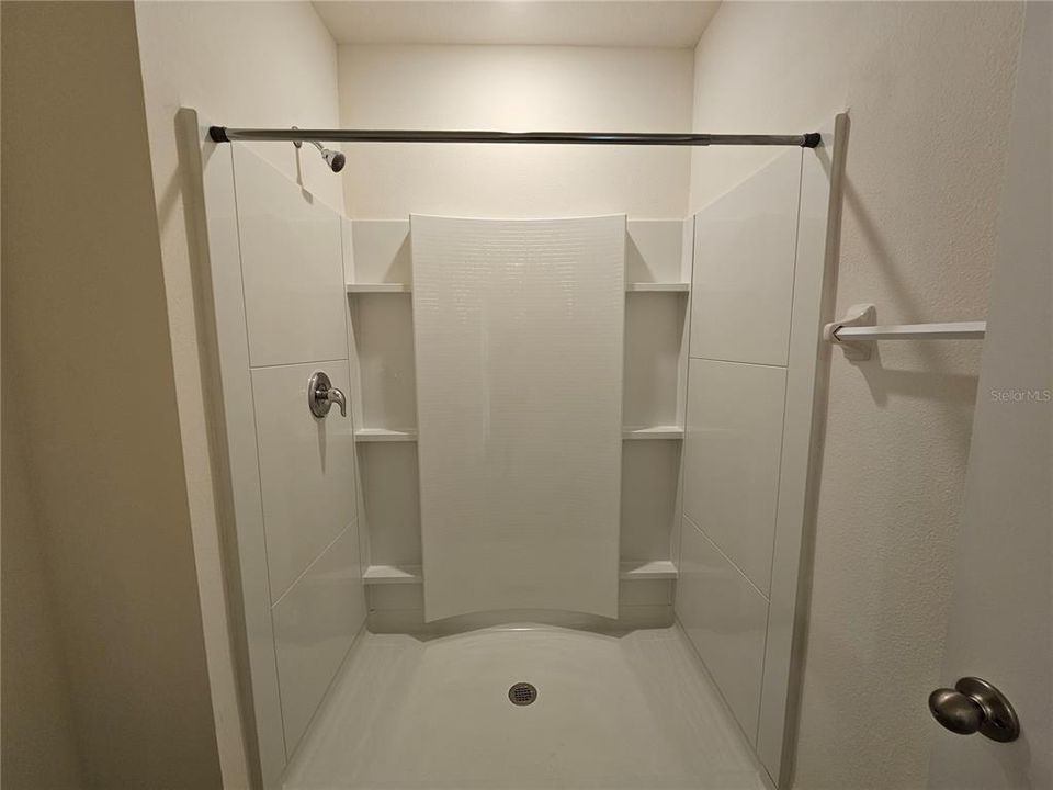 В аренду: $2,500 (3 спален, 2 ванн, 1758 Квадратных фут)