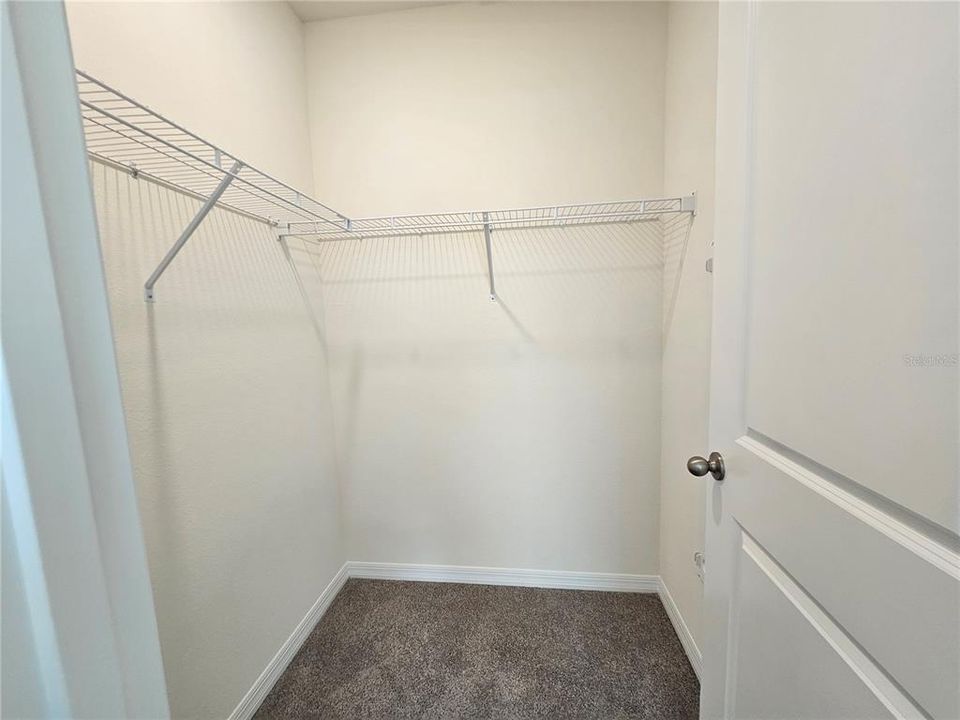 For Rent: $2,500 (3 beds, 2 baths, 1758 Square Feet)