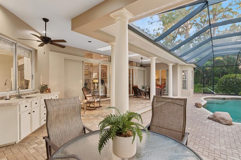 Active With Contract: $1,950,000 (4 beds, 3 baths, 4344 Square Feet)