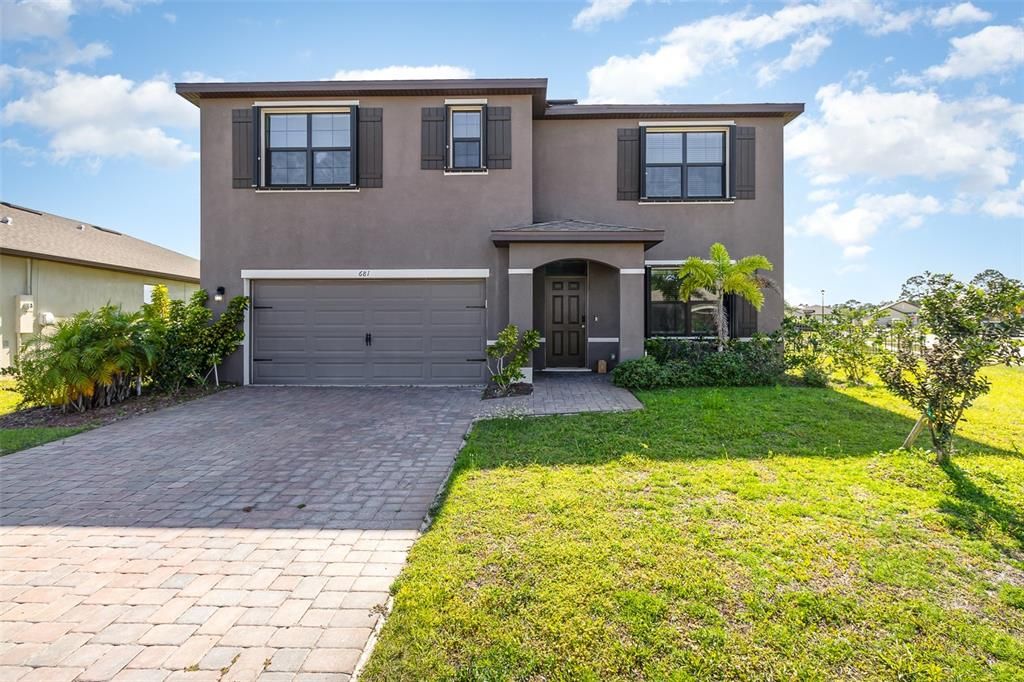 For Sale: $443,000 (5 beds, 3 baths, 2674 Square Feet)