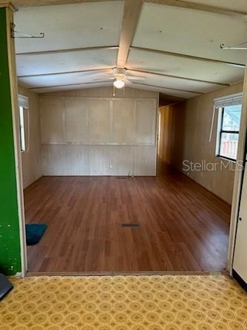 Active With Contract: $99,000 (2 beds, 1 baths, 1144 Square Feet)