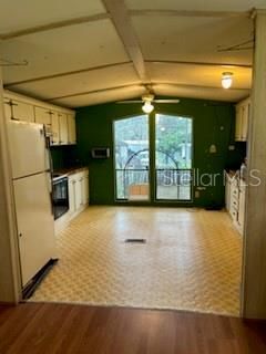 Active With Contract: $99,000 (2 beds, 1 baths, 1144 Square Feet)