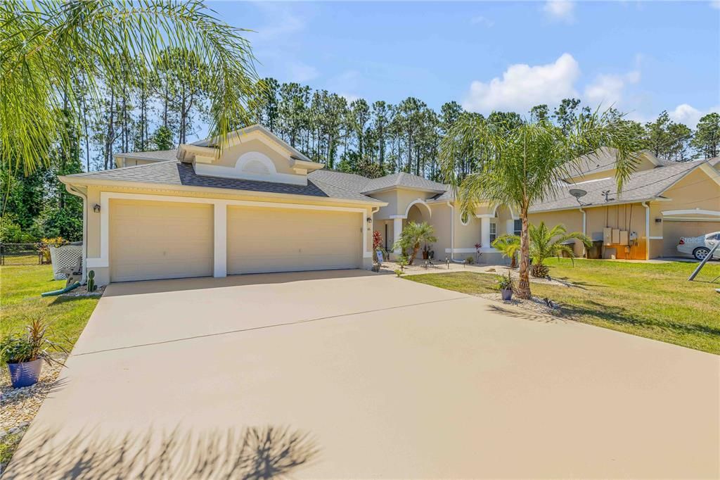 Active With Contract: $549,900 (5 beds, 3 baths, 3296 Square Feet)