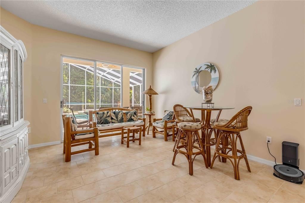 Recently Sold: $549,900 (5 beds, 3 baths, 3296 Square Feet)