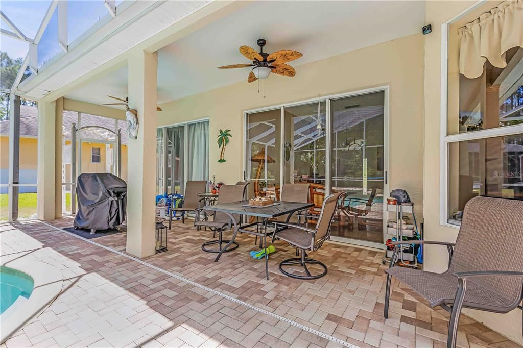 Active With Contract: $549,900 (5 beds, 3 baths, 3296 Square Feet)