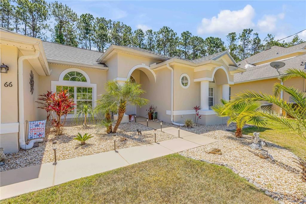 Recently Sold: $549,900 (5 beds, 3 baths, 3296 Square Feet)