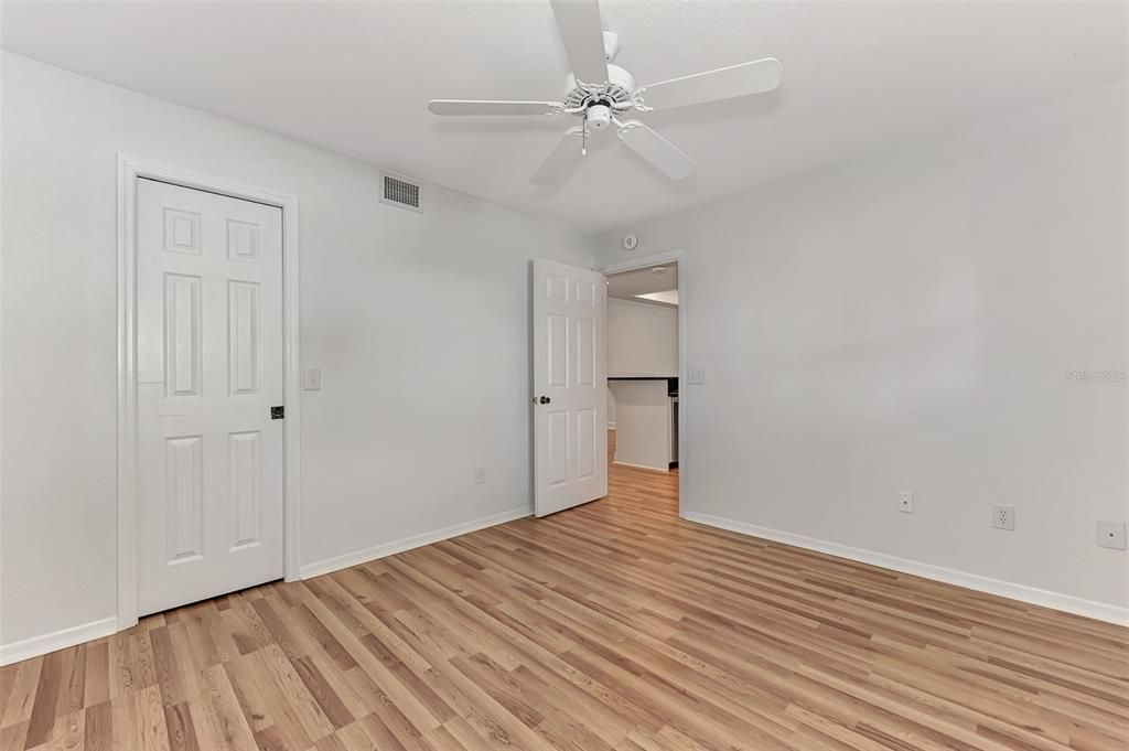 Active With Contract: $315,000 (4 beds, 2 baths, 1755 Square Feet)