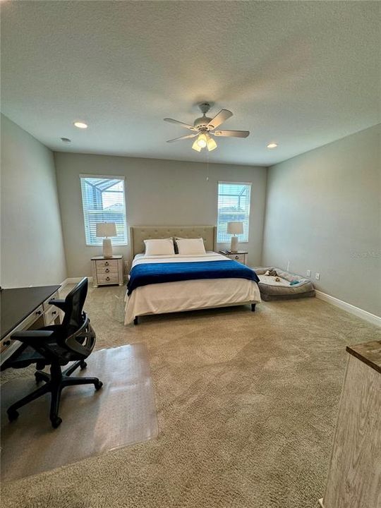 Active With Contract: $6,000 (3 beds, 3 baths, 2182 Square Feet)