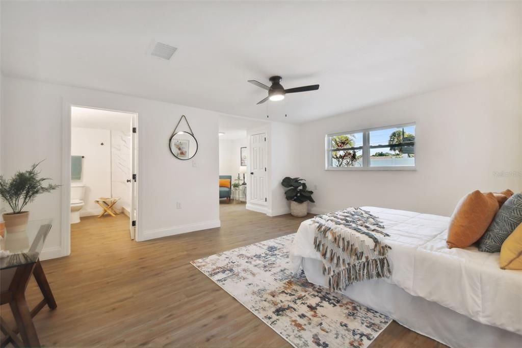 Active With Contract: $535,000 (4 beds, 2 baths, 2040 Square Feet)