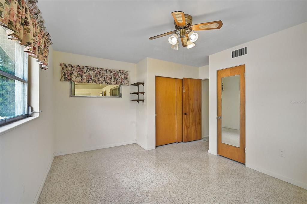 For Sale: $475,000 (2 beds, 2 baths, 1446 Square Feet)