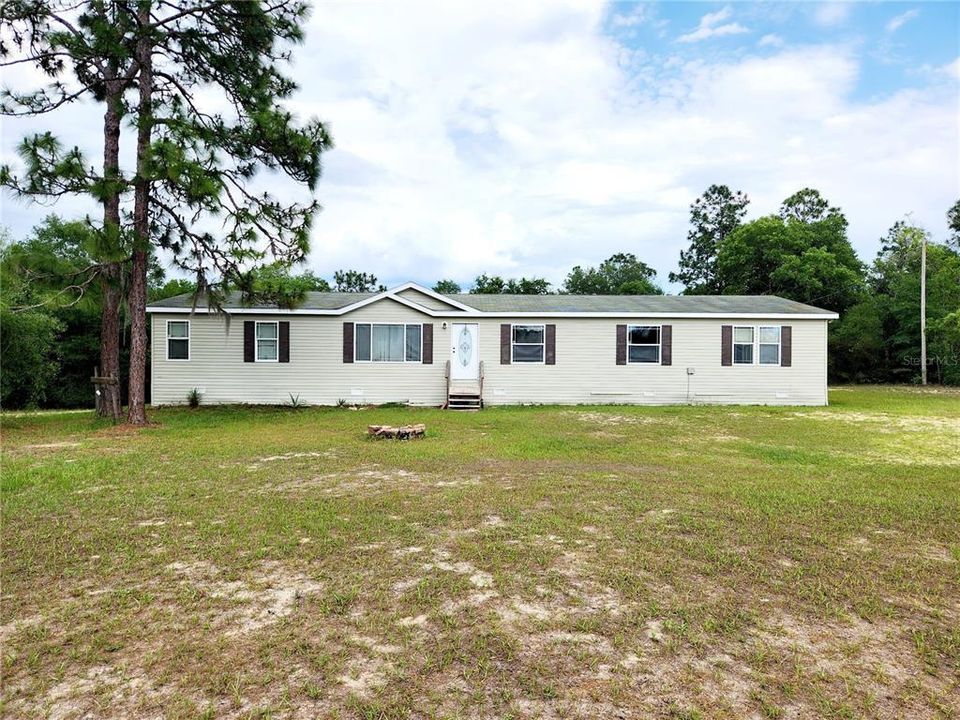 For Sale: $225,000 (4 beds, 2 baths, 2280 Square Feet)