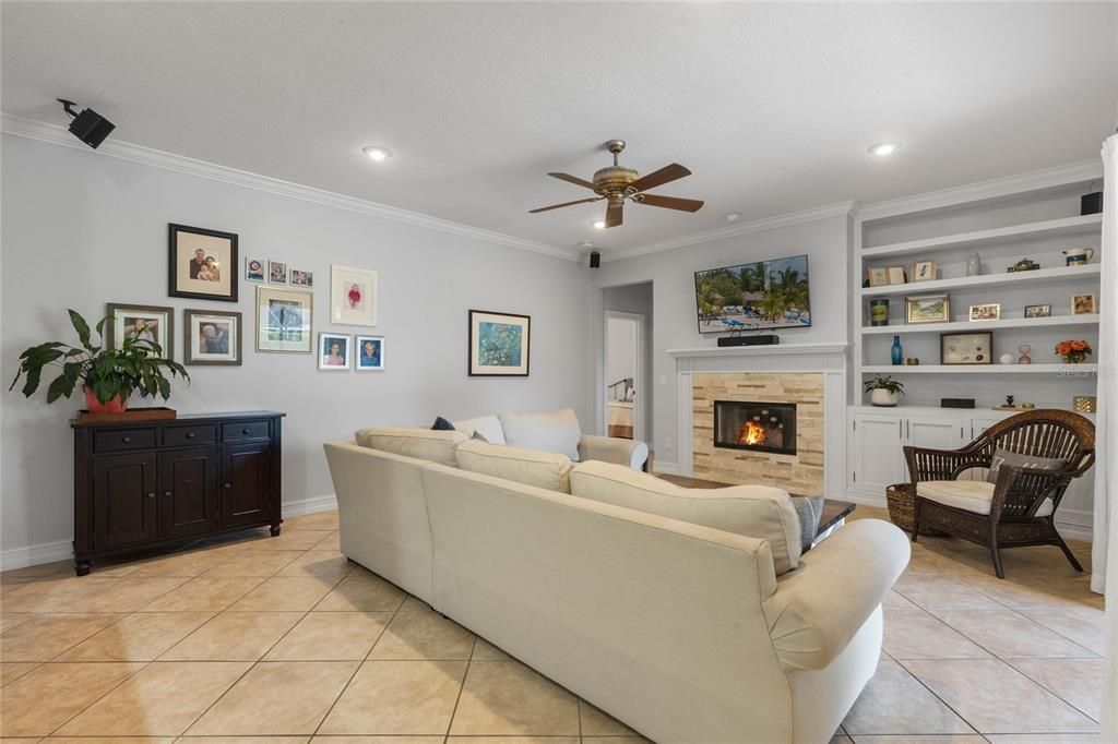 Light and Bright Family Room