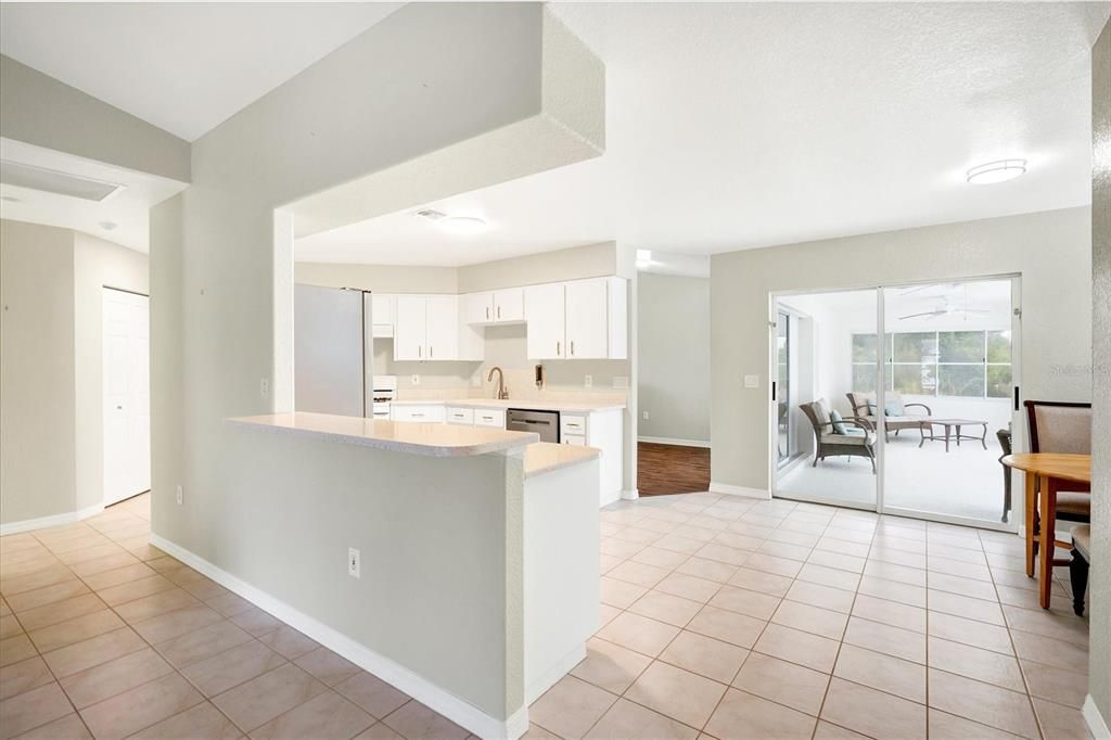 For Sale: $549,900 (3 beds, 2 baths, 2178 Square Feet)