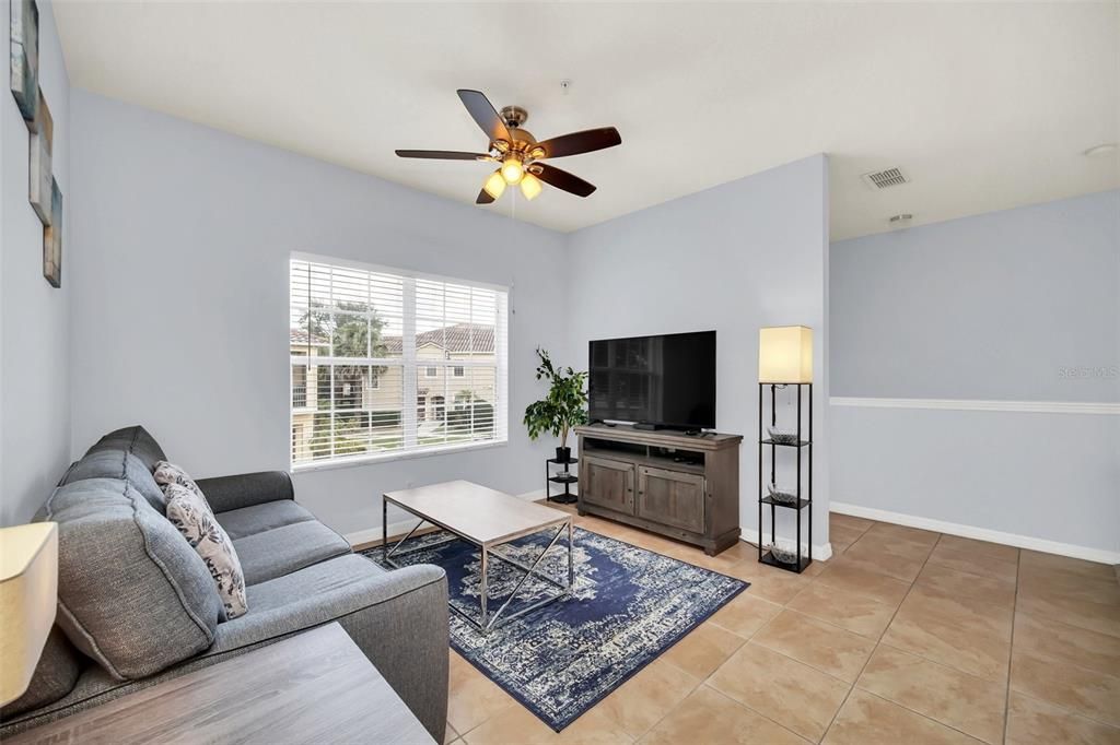 For Sale: $264,900 (2 beds, 2 baths, 1015 Square Feet)