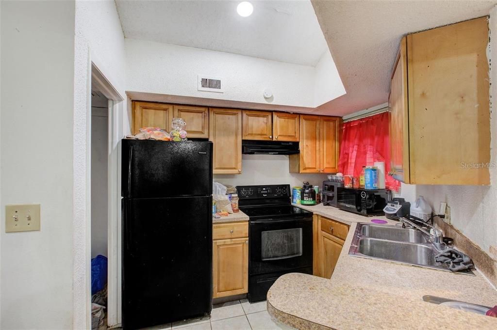 For Sale: $205,000 (3 beds, 2 baths, 1158 Square Feet)