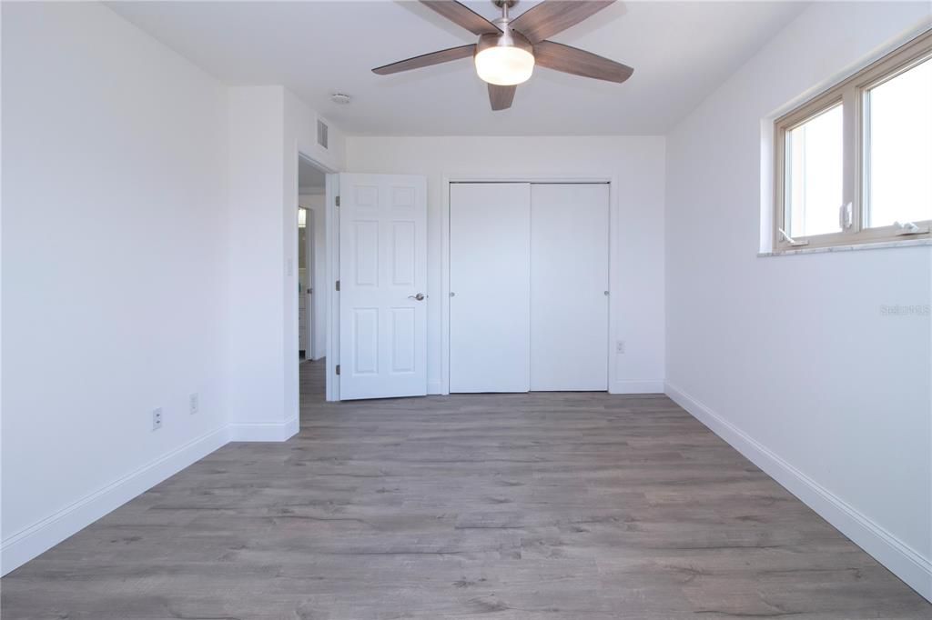 For Sale: $399,800 (2 beds, 2 baths, 1443 Square Feet)