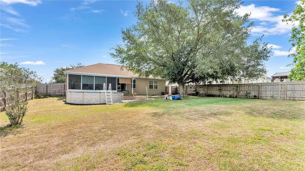 For Sale: $379,900 (3 beds, 2 baths, 1702 Square Feet)