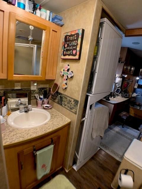 For Sale: $70,000 (1 beds, 1 baths, 280 Square Feet)