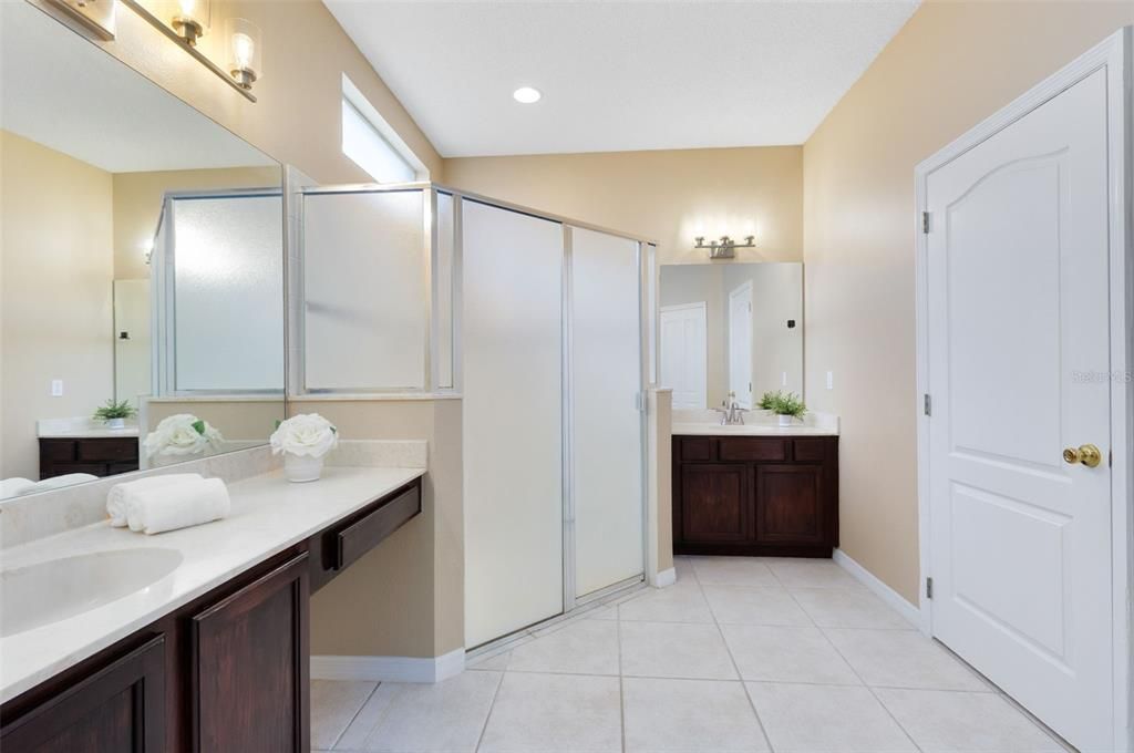 MAIN BATHROOM WITH 2 SINKS, VANITY, WATER CLOSET AND LARGE SHOWER
