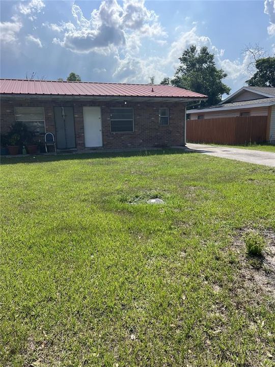 Recently Rented: $950 (1 beds, 1 baths, 520 Square Feet)