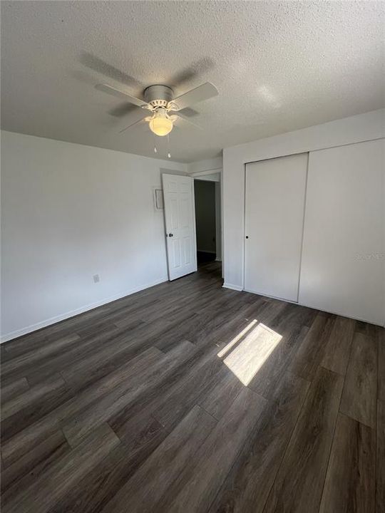 Recently Rented: $950 (1 beds, 1 baths, 520 Square Feet)