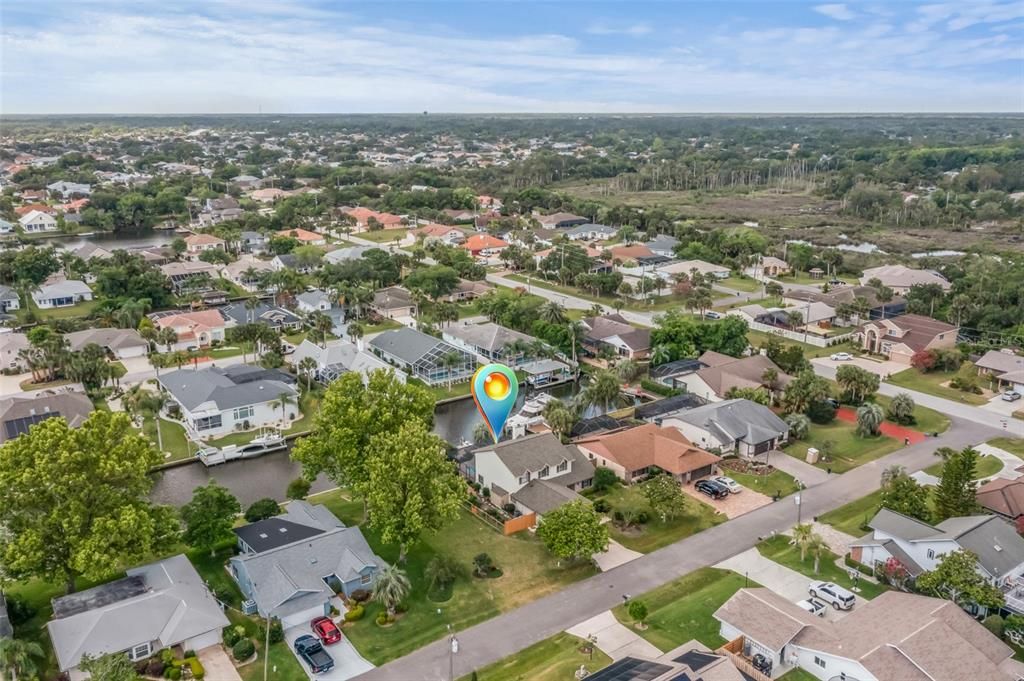 Active With Contract: $758,000 (3 beds, 2 baths, 2461 Square Feet)