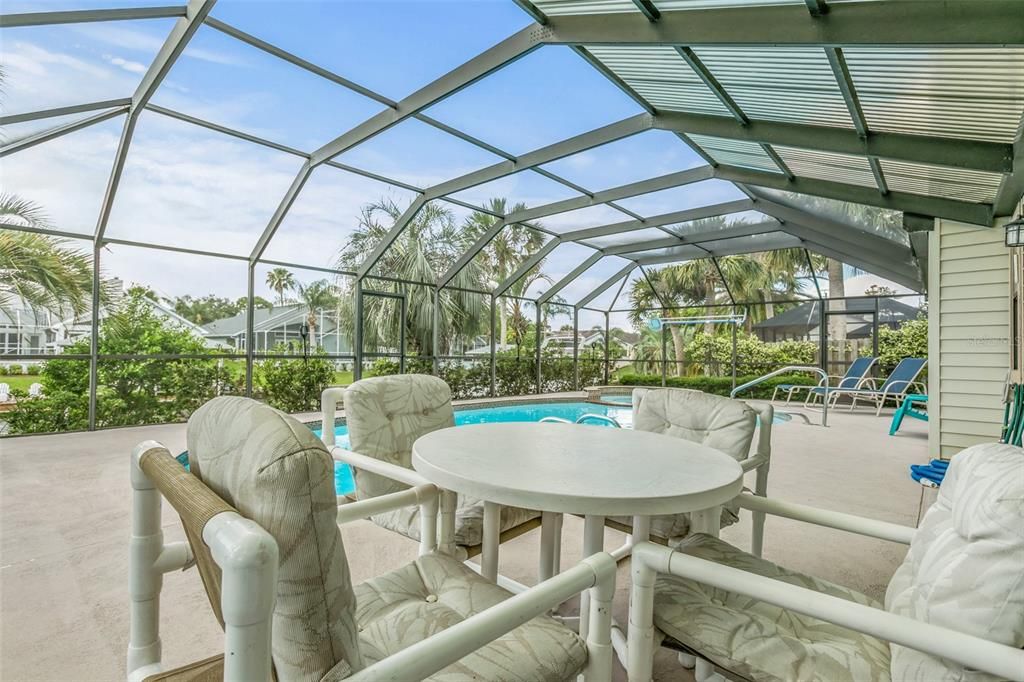 Recently Sold: $758,000 (3 beds, 2 baths, 2461 Square Feet)