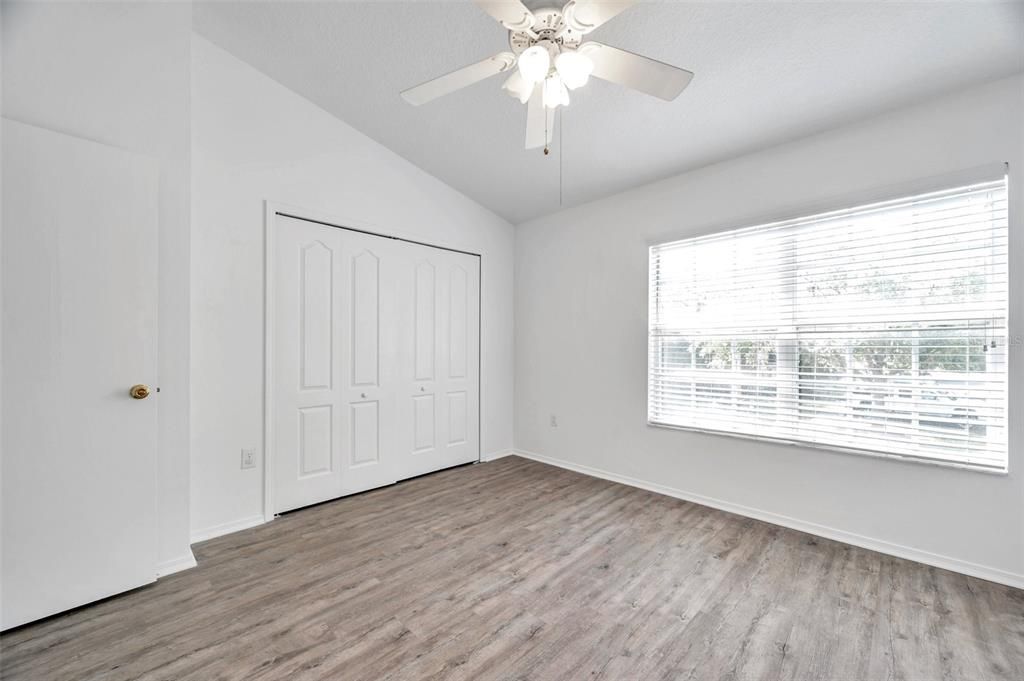 Recently Sold: $239,000 (2 beds, 2 baths, 1184 Square Feet)