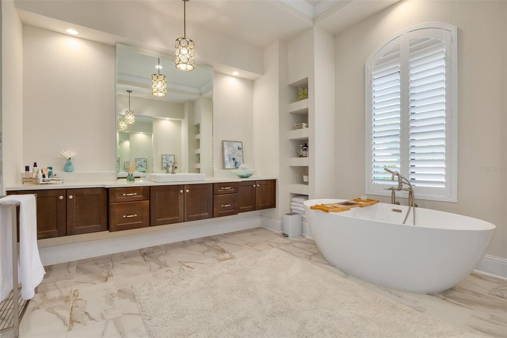 Main bath, freestanding tub, floating vanity