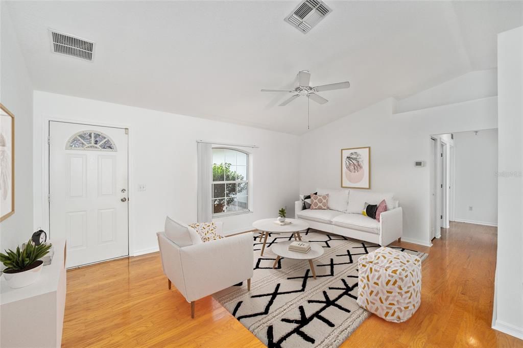 Active With Contract: $229,900 (3 beds, 2 baths, 1332 Square Feet)