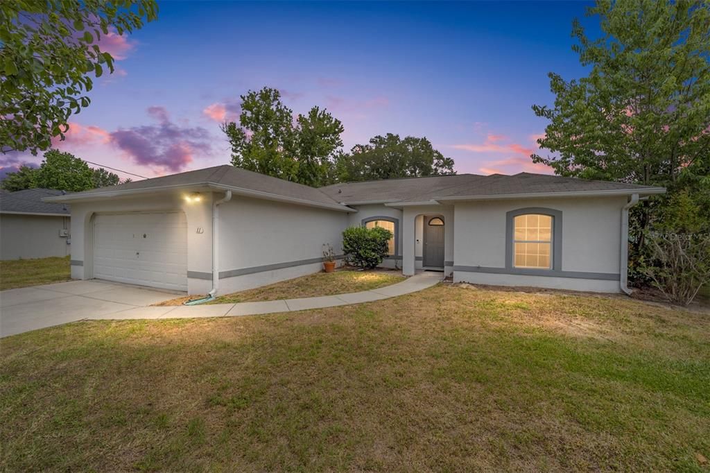 Active With Contract: $229,900 (3 beds, 2 baths, 1332 Square Feet)