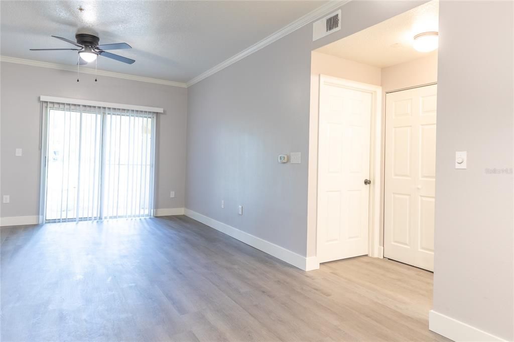 For Sale: $238,900 (2 beds, 2 baths, 1164 Square Feet)