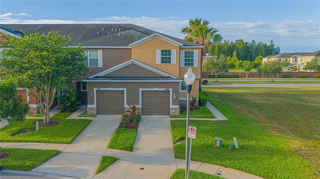 Active With Contract: $360,000 (3 beds, 2 baths, 1664 Square Feet)