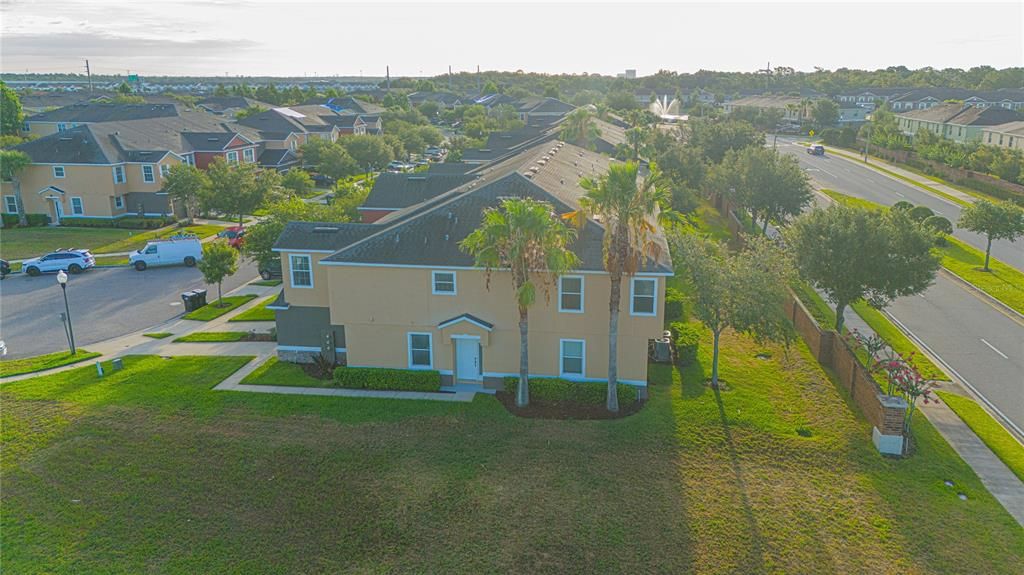 Recently Sold: $360,000 (3 beds, 2 baths, 1664 Square Feet)