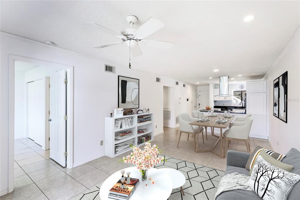 Active With Contract: $192,500 (2 beds, 2 baths, 936 Square Feet)
