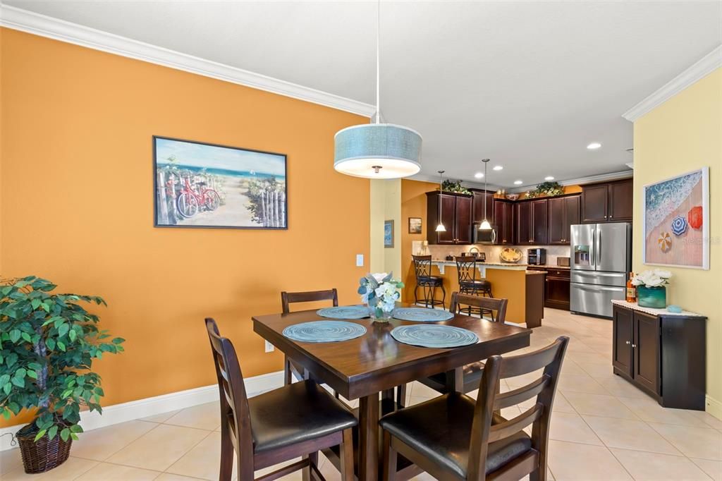 For Sale: $334,900 (2 beds, 2 baths, 1523 Square Feet)