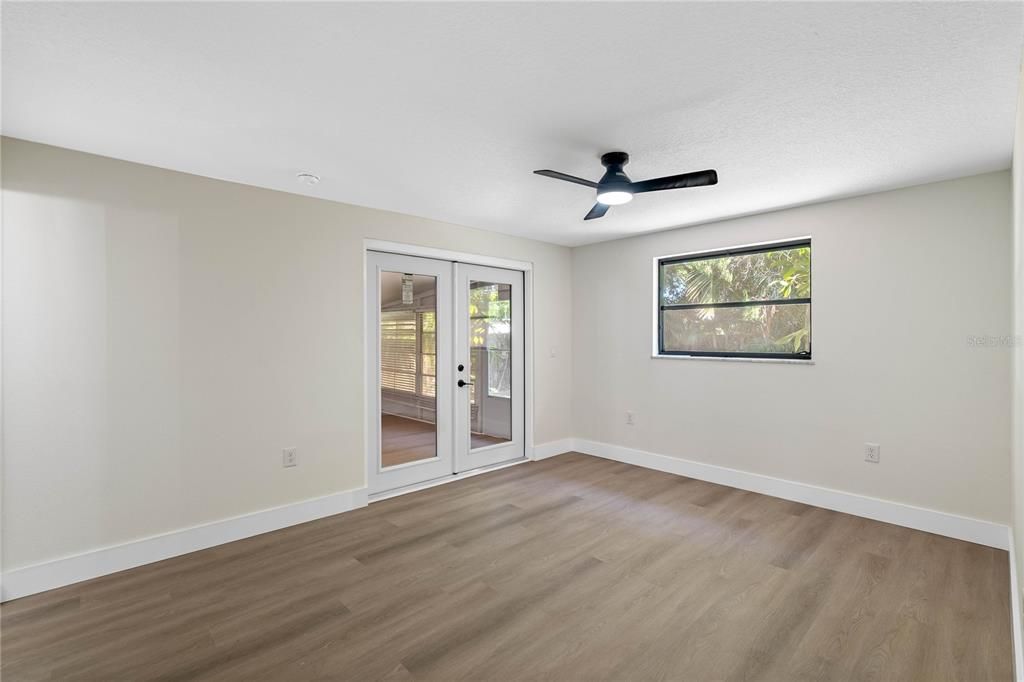 Active With Contract: $475,000 (4 beds, 2 baths, 1488 Square Feet)