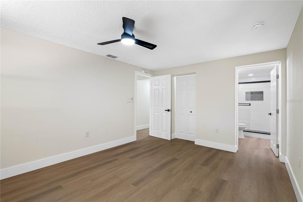 Active With Contract: $475,000 (4 beds, 2 baths, 1488 Square Feet)