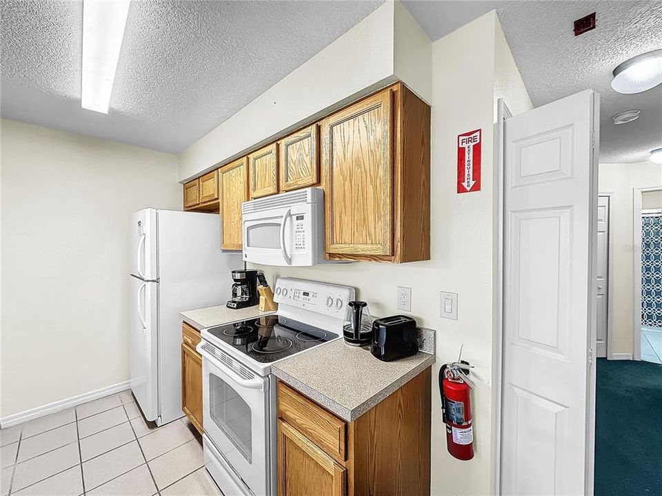 For Sale: $279,900 (3 beds, 2 baths, 1326 Square Feet)