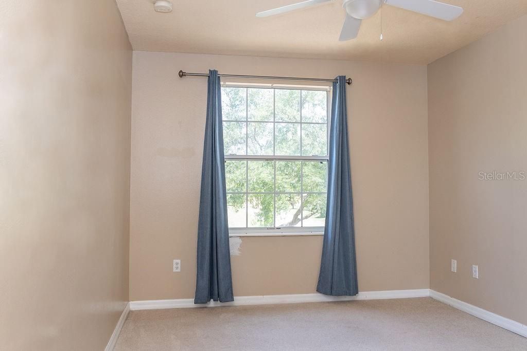 Recently Rented: $1,950 (3 beds, 2 baths, 1860 Square Feet)