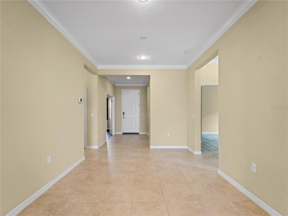 Virtually staged foyer